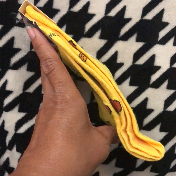 Odd Sox Unisex Garfield Novelty Socks - Picture 5 of 5